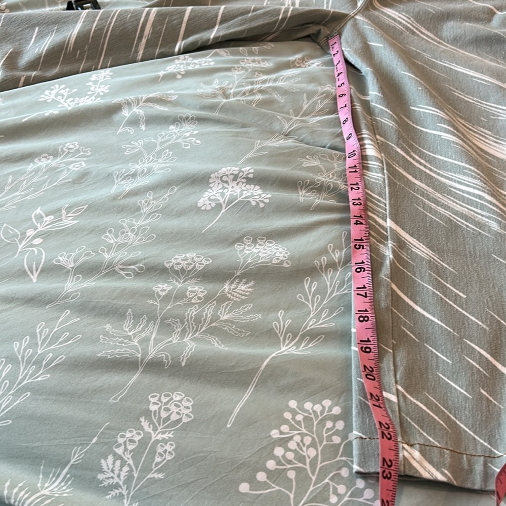 LYSSE Sage Green Patterned Ankle Pants - Picture 10 of 10
